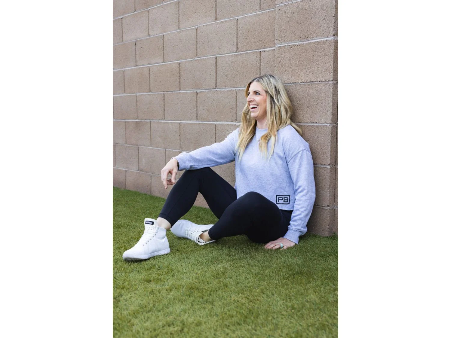 Women's Crop Crewneck Sweatshirt - Image 5